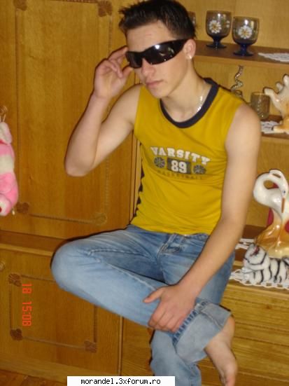 BUNA - mijto nu??aveti grija ce poze puneti - Baieti CooL