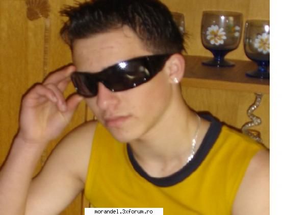 BUNA - aici e loc doar pt cei jmecheri - Baieti CooL